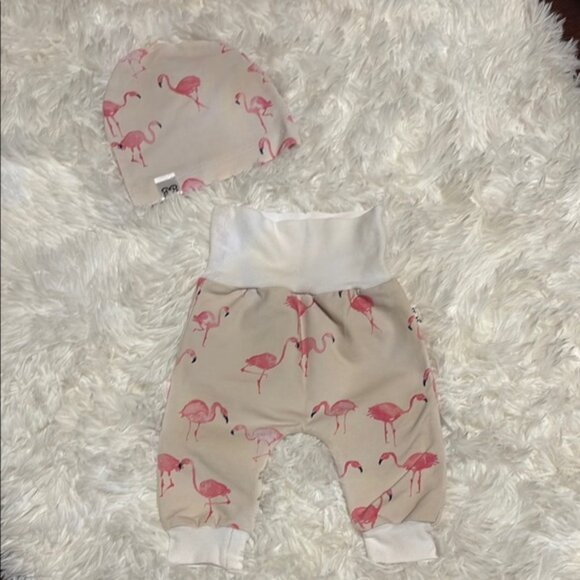 b&b Other - Small shop flamingo